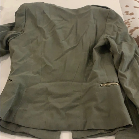 H&M army green blazer - Picture 2 of 4